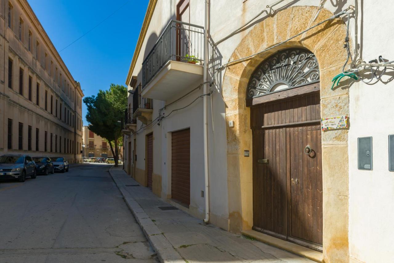 La Nassa Suites & Rooms Mazara del Vallo Bagian luar foto